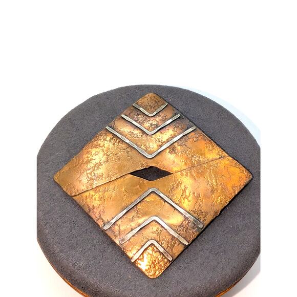 Signed Marjorie Baer of San Francisco Designer Vintage Mixed Metal Brooch - Picture 1 of 4
